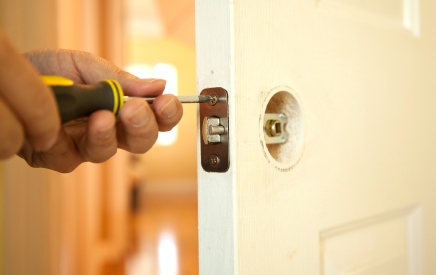 Finishers Touch handyman fixing door